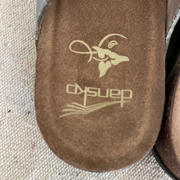 Dansko Woman's Janie Leather Pewter Metallic Summer Sandals Sz 10.5-11 - Picture 8 of 10